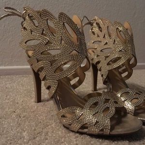 Jessica Simpson gold heels